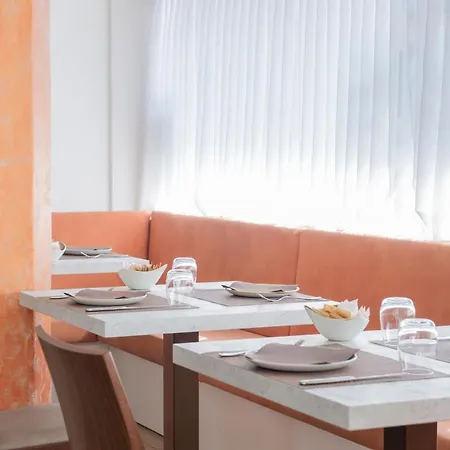 Hotel Garni Moderno 3*
